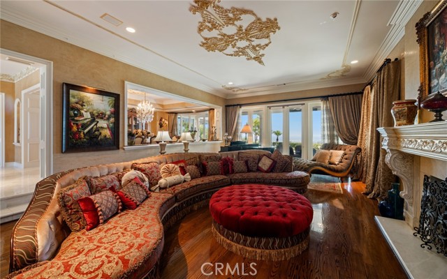 MLS #OC25166655 image #6