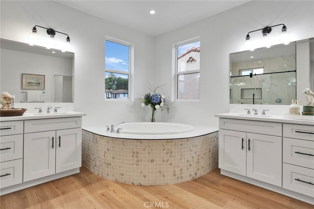 MLS #OC25166671 image #21