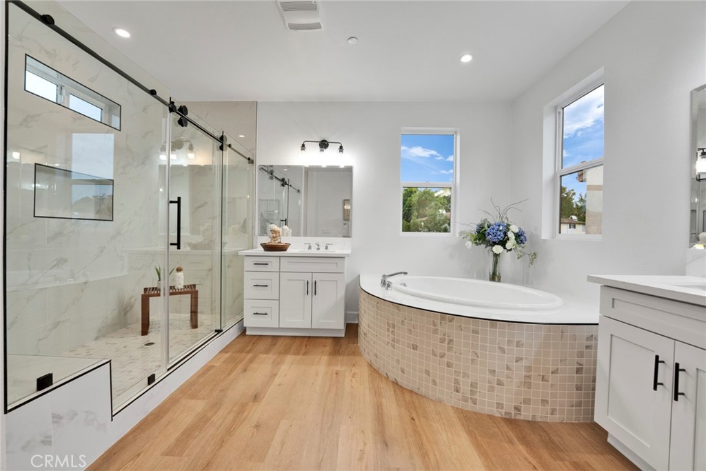 MLS #OC25166671 image #22