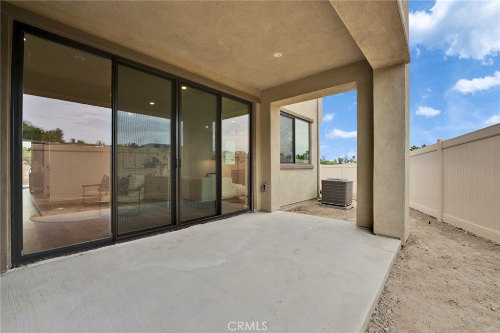 MLS #OC25166671 image #4