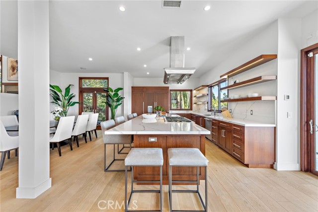 MLS #OC25166730 image #8