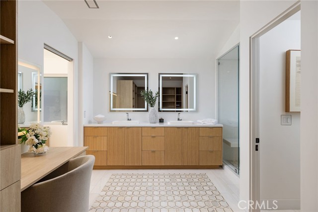 MLS #OC25166964 image #10