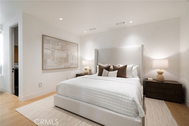 MLS #OC25166964 image #11