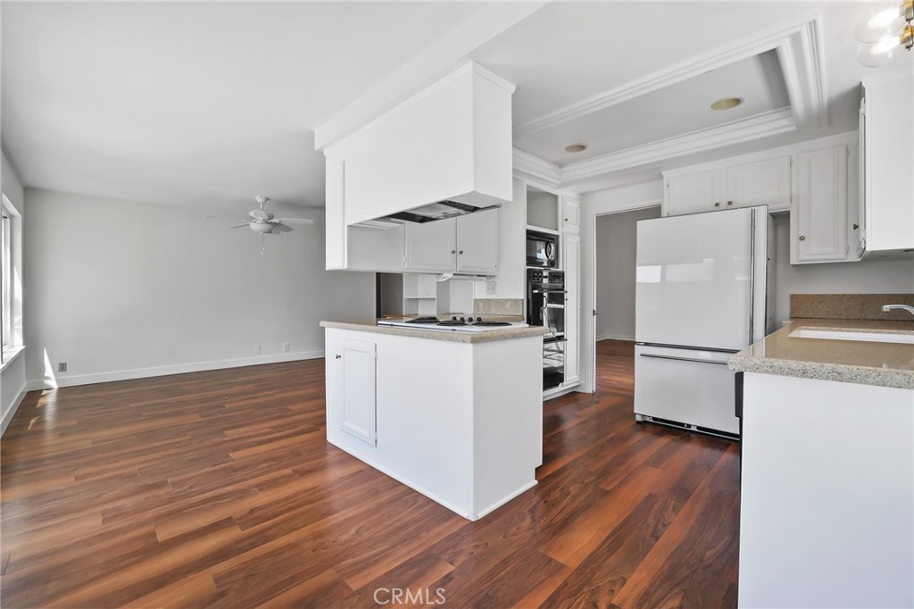 MLS #OC25167014 image #22