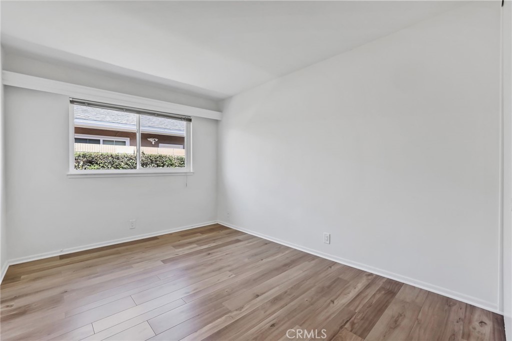 MLS #OC25167014 image #29