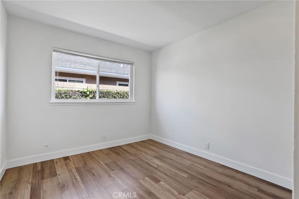 MLS #OC25167014 image #30