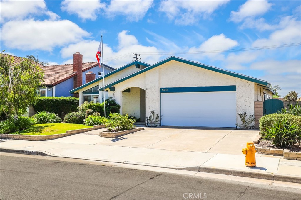 MLS #OC25167014 image #4