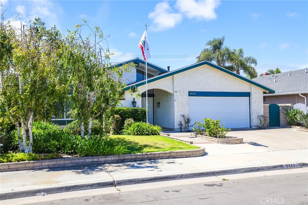 MLS #OC25167014 image #5