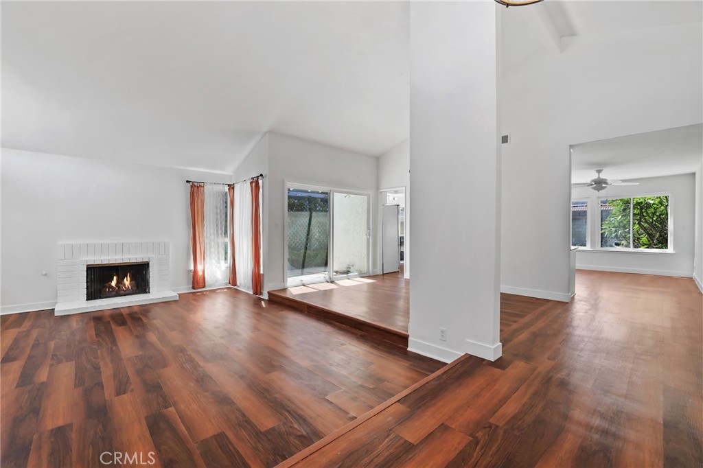 MLS #OC25167014 image #8