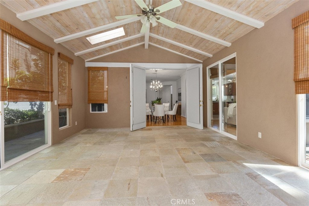 MLS #OC25167133 image #13