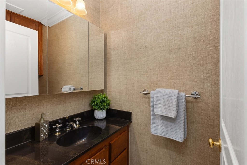 MLS #OC25167133 image #20