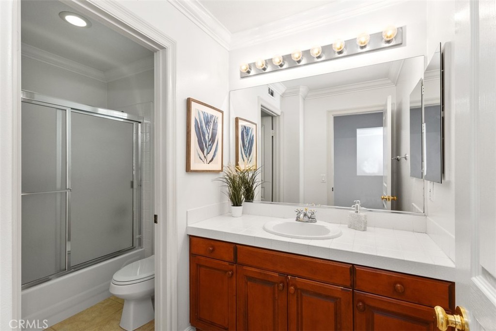 MLS #OC25167133 image #29