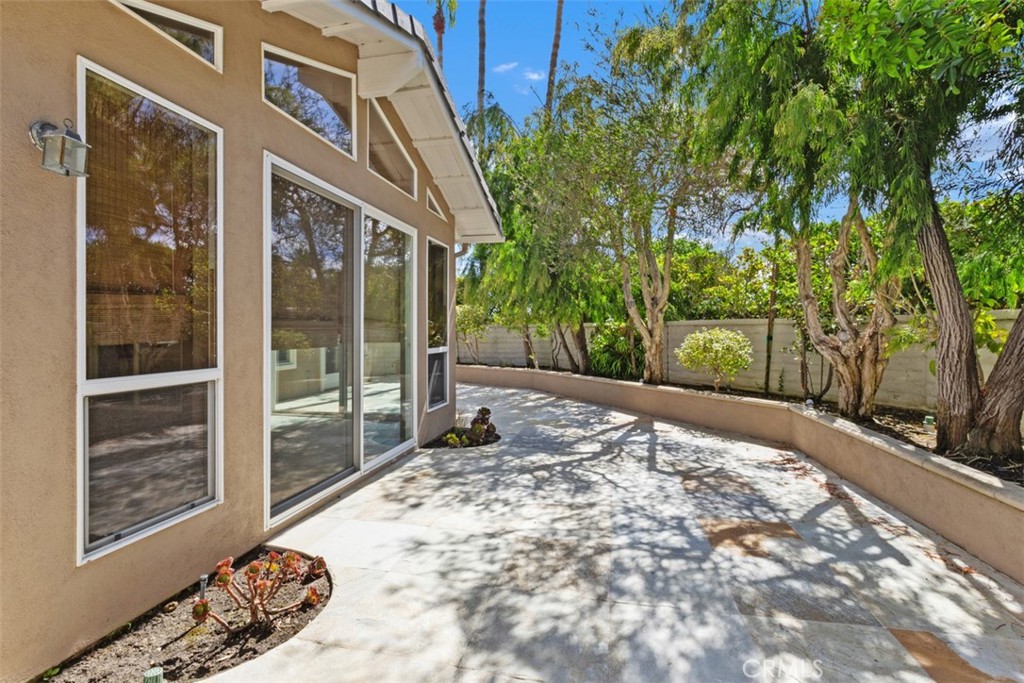 MLS #OC25167133 image #35