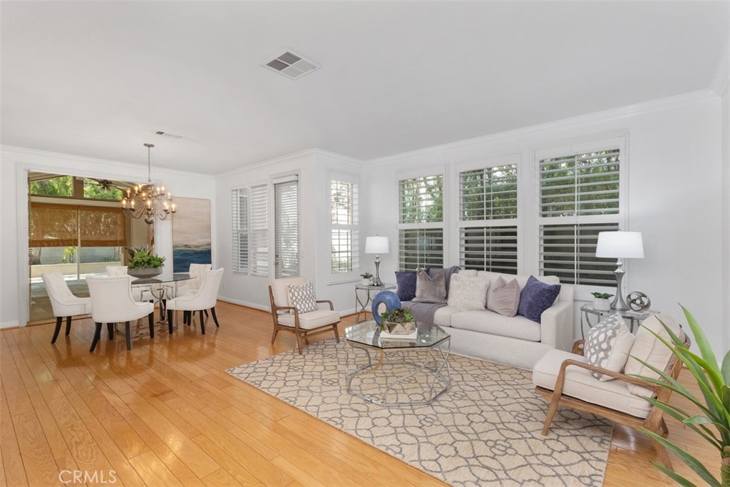 MLS #OC25167133 image #8