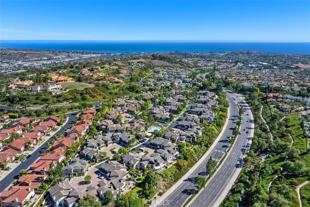 MLS #OC25167183 image #29