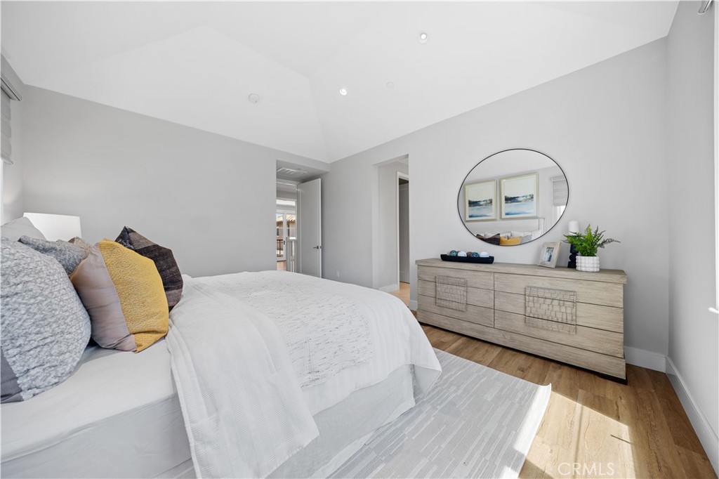 MLS #OC25167398 image #27