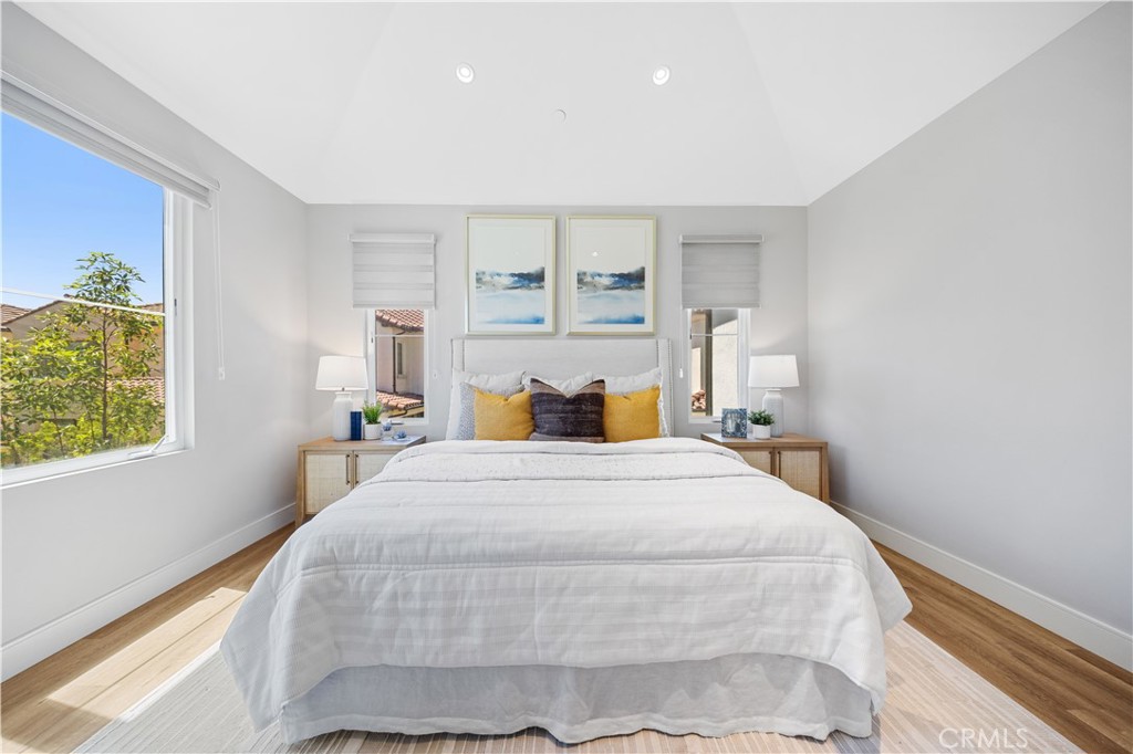 MLS #OC25167398 image #28