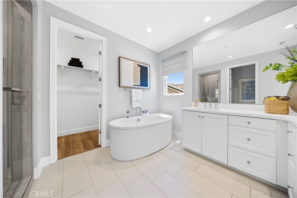 MLS #OC25167398 image #29