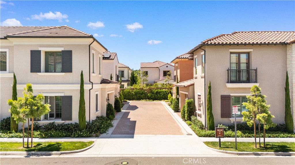 MLS #OC25167398 image #41