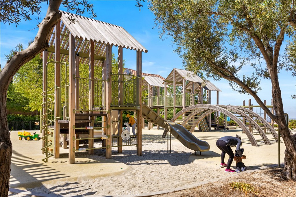 MLS #OC25167398 image #49