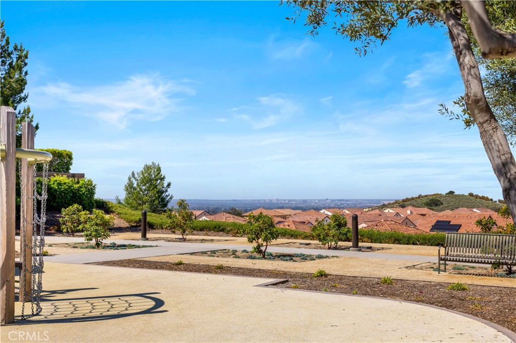 MLS #OC25167398 image #50