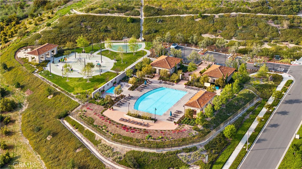 MLS #OC25167398 image #56