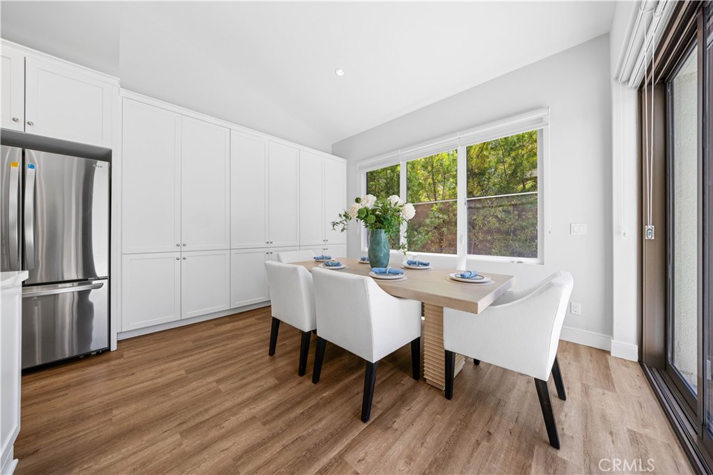 MLS #OC25167398 image #9