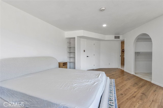 MLS #OC25167534 image #15