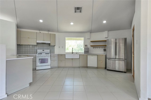 MLS #OC25167534 image #24