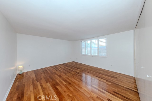 MLS #OC25167570 image #19