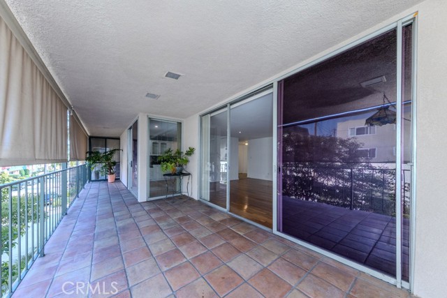 MLS #OC25167570 image #23