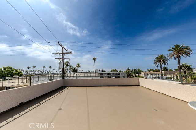 MLS #OC25167570 image #25