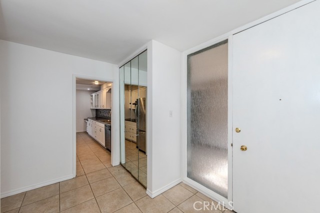 MLS #OC25167570 image #4