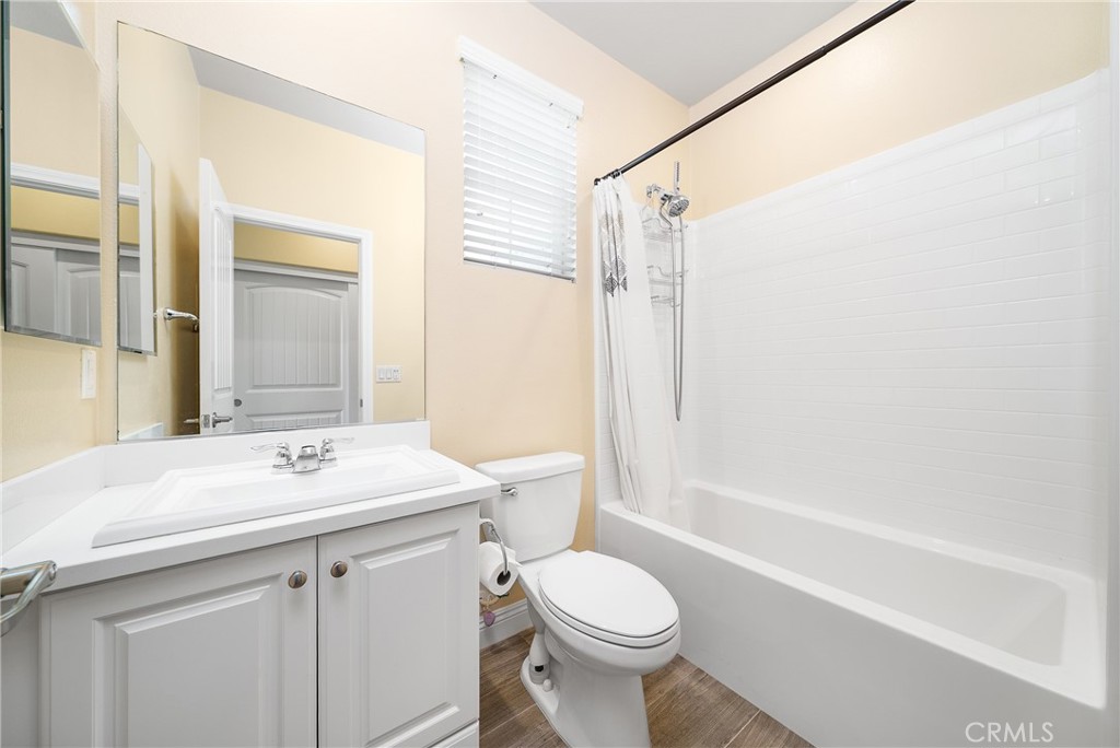 MLS #OC25167721 image #15