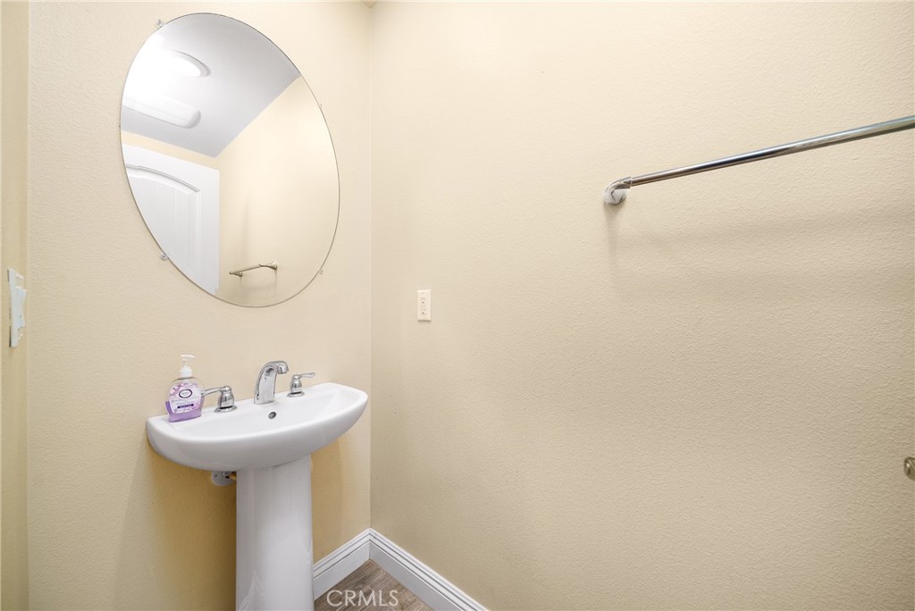 MLS #OC25167721 image #16