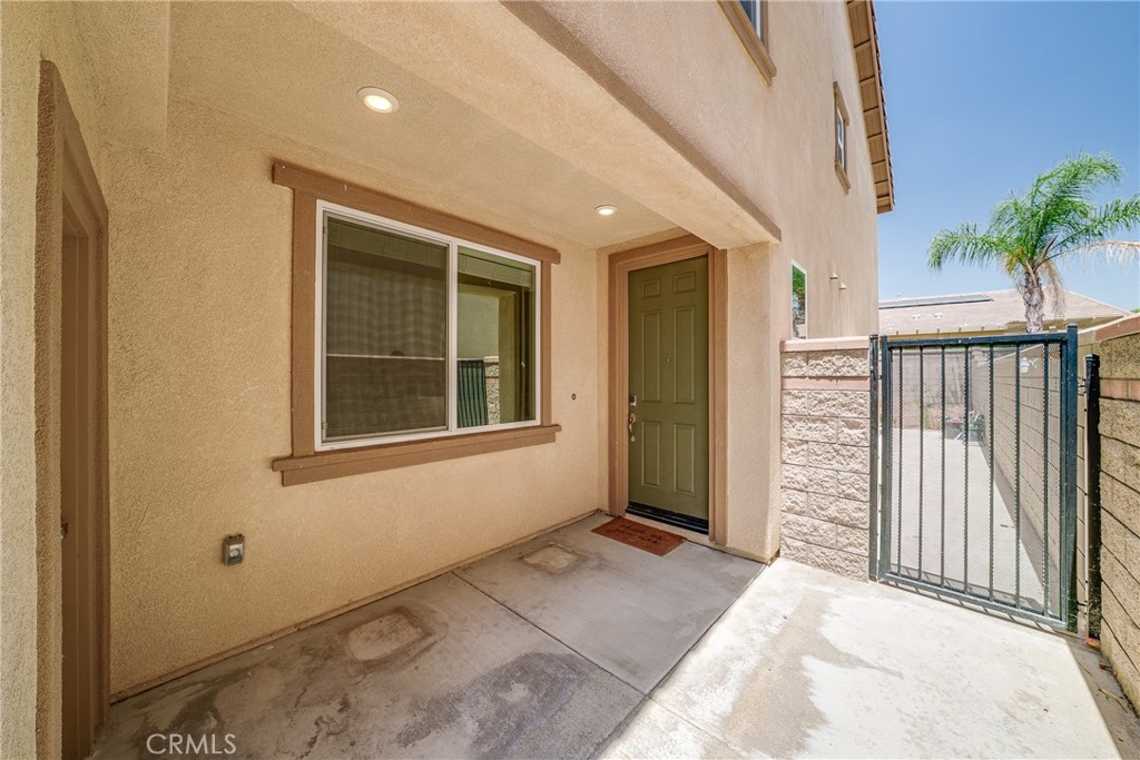 MLS #OC25167721 image #4