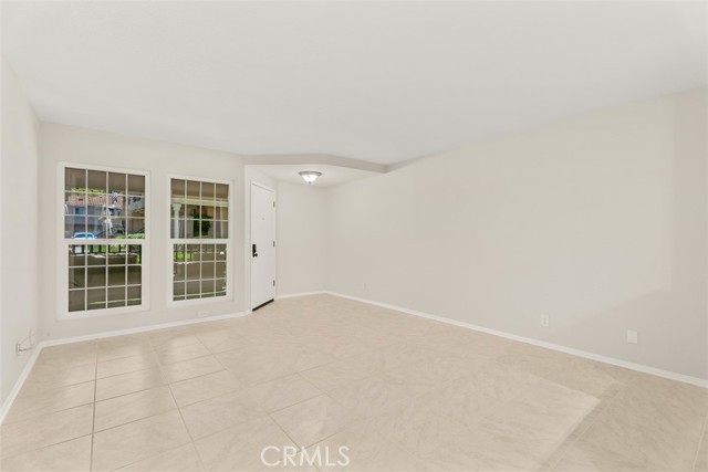 MLS #OC25167823 image #10