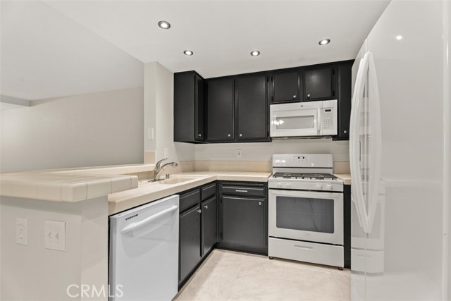 MLS #OC25167823 image #17