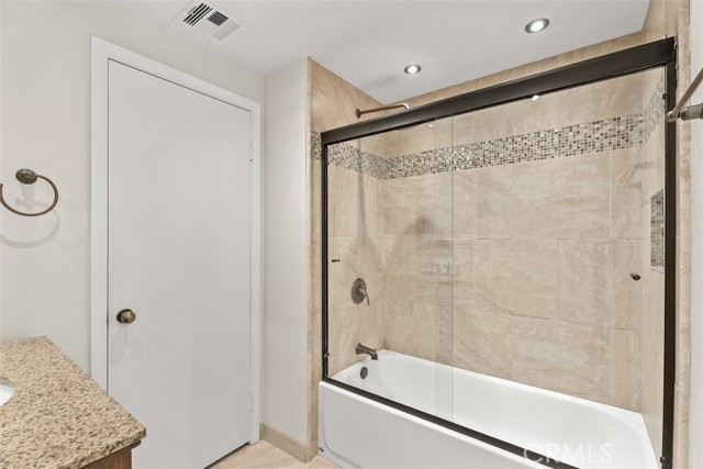 MLS #OC25167823 image #26