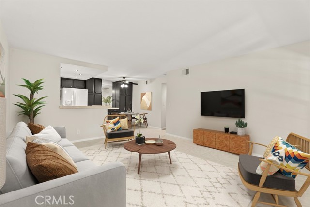 MLS #OC25167823 image #5