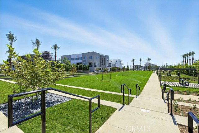 MLS #OC25167885 image #32