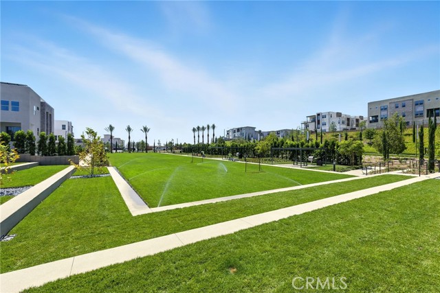 MLS #OC25167885 image #33