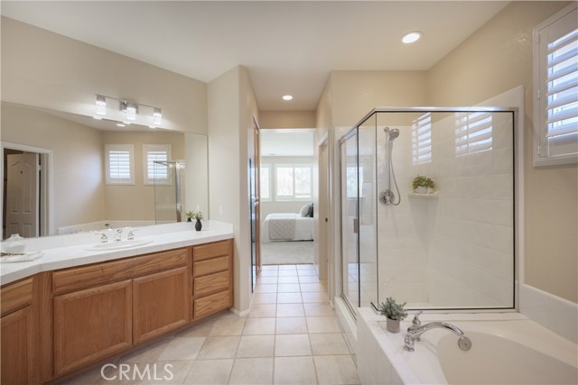 MLS #OC25167930 image #15