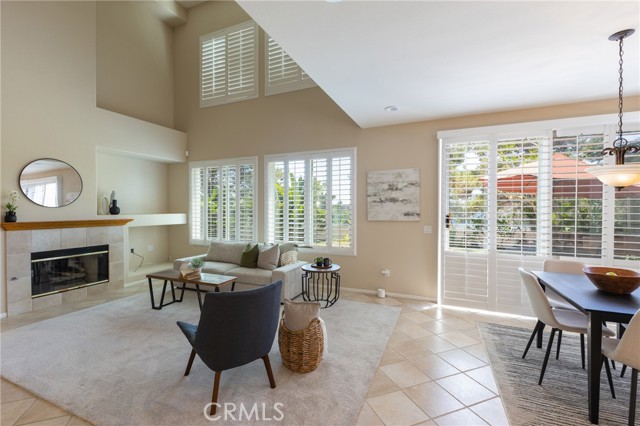 MLS #OC25167930 image #4