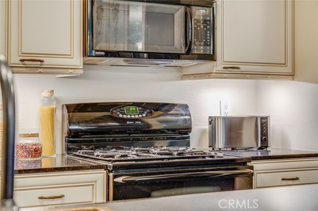 MLS #OC25167956 image #13