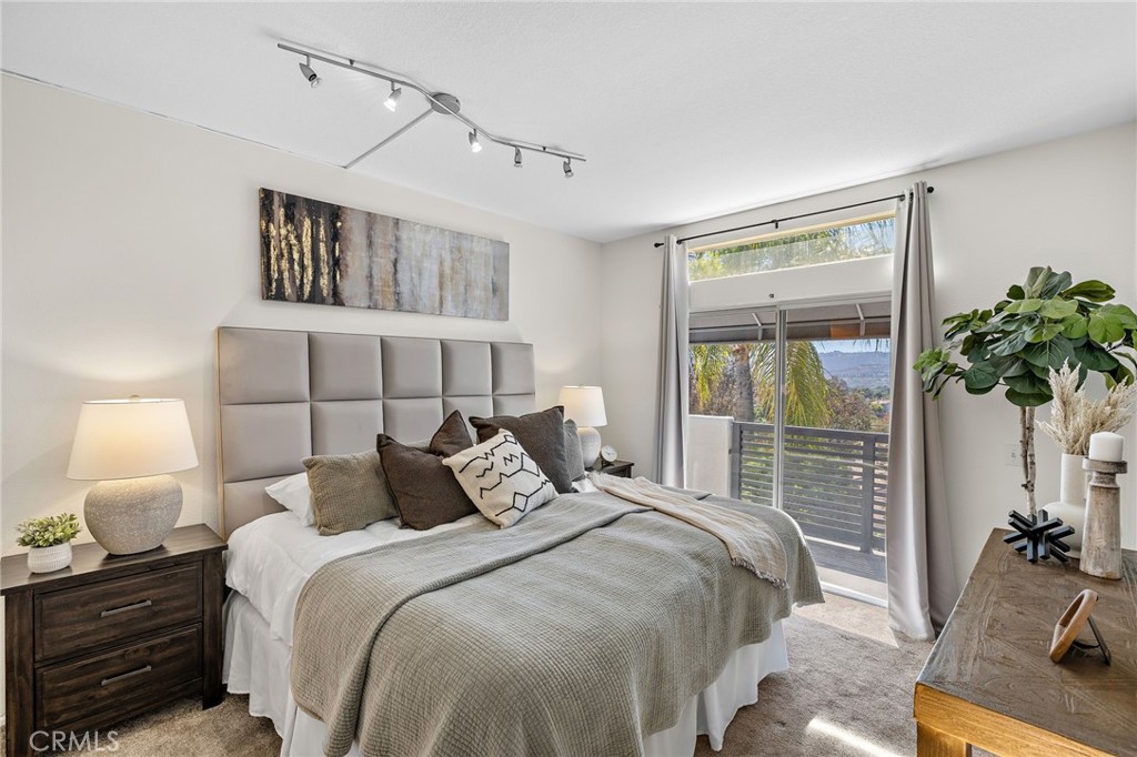 MLS #OC25167985 image #14