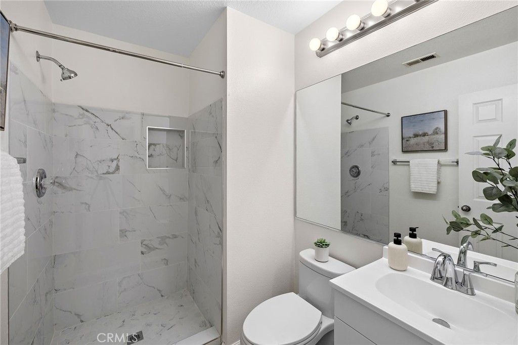 MLS #OC25167985 image #21