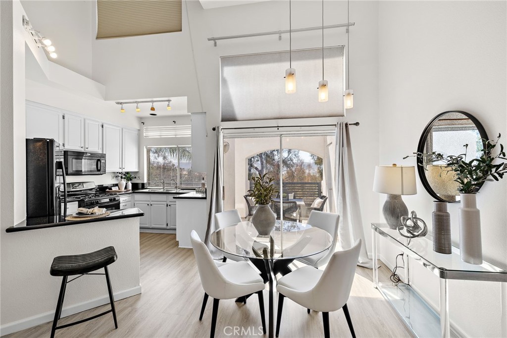 MLS #OC25167985 image #6