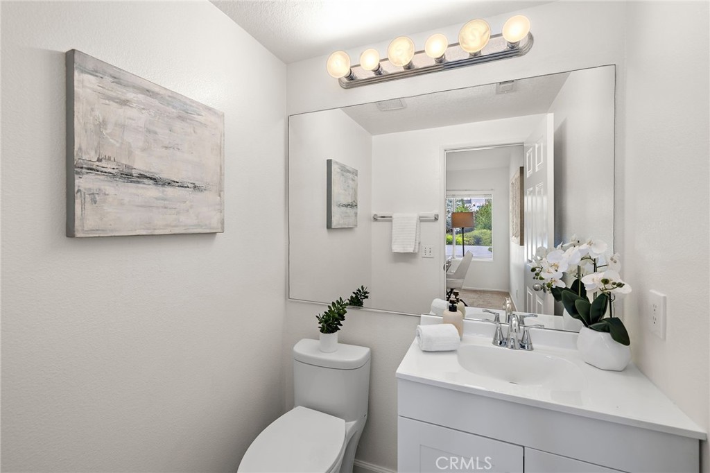 MLS #OC25167985 image #9