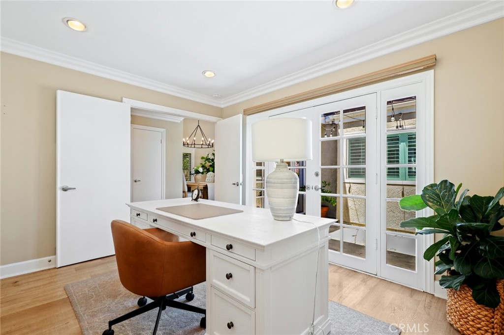 MLS #OC25168024 image #26